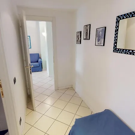 Apartment 2p Avec Terrasse, Garage Prive, Proche Centre Et Plages De - Fr-1-196-210 Menton